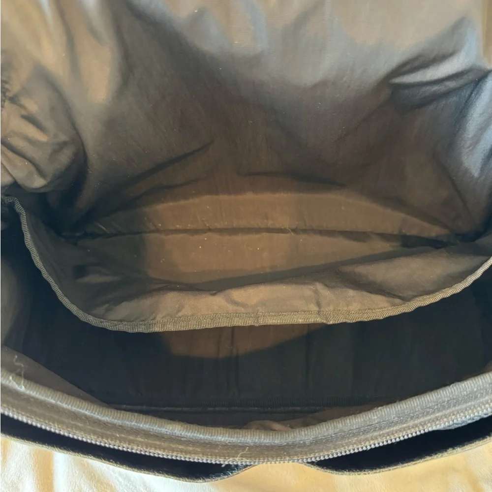 GUCCI GG CANVAS DIAPER BAG. Prelove - Picture 9 of 12